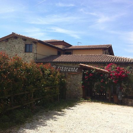 La Locanda Del Colle Panzió Canalicchio Kültér fotó